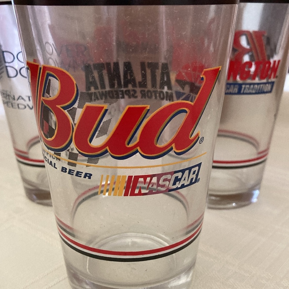 Bud NASCAR Racing Pint Set - Picture 4 of 4